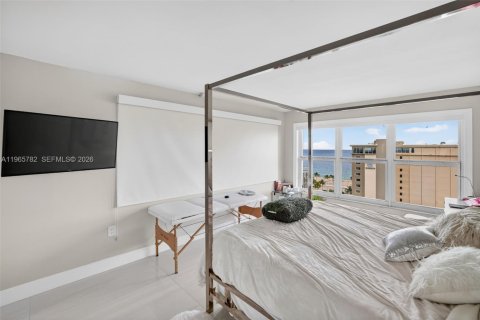 Condo in Fort Lauderdale, Florida, 2 bedrooms  № 2027410 - photo 24