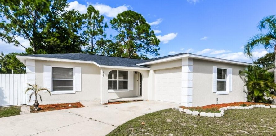 Villa ou maison à Sanford, Floride 3 chambres, 107.21 m2 № 2415580