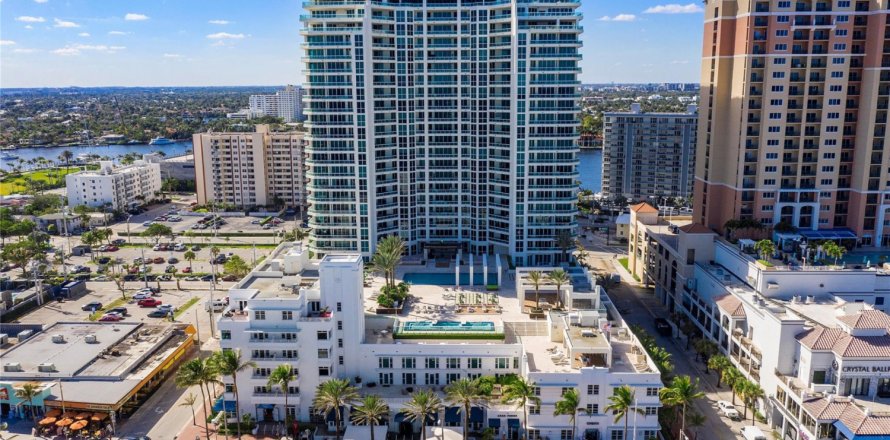 Condo in Fort Lauderdale, Florida, 2 bedrooms № 1092648