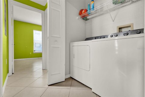 Condo in Orlando, Florida, 3 bedrooms  № 1874010 - photo 11