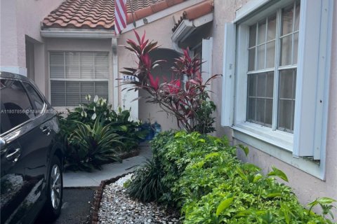 Villa ou maison à louer à Weston, Floride: 2 chambres, 94.57 m2 № 1996366 - photo 24