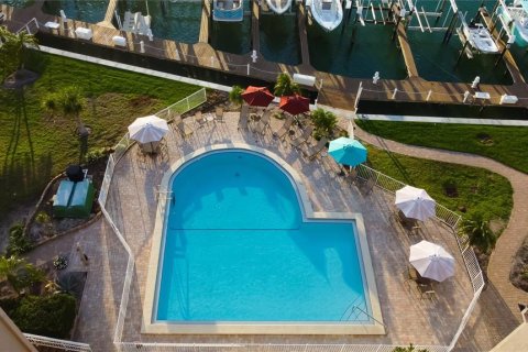 Adosado en venta en Tierra Verde, Florida, 2 dormitorios, 153.29 m2 № 1563168 - foto 10