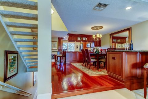 Adosado en venta en Tierra Verde, Florida, 2 dormitorios, 153.29 m2 № 1563168 - foto 18