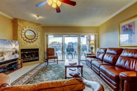 Adosado en venta en Tierra Verde, Florida, 2 dormitorios, 153.29 m2 № 1563168 - foto 14