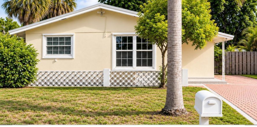 Villa ou maison à Davie, Floride 2 chambres, 81.29 m2 № 2413348