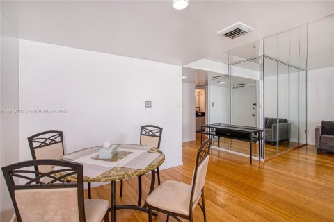Купить кондоминиум в Авентура, Флорида 2 спальни, 145.39м2, № 1895438 - фото 8