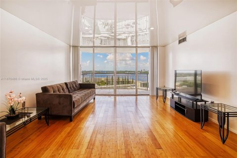 Кондоминиум с 2 спальнями в Авентура, Флорида № 1895438