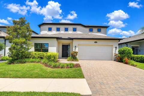 House in Lutz, Florida 4 bedrooms, 255.48 sq.m. № 2222680 - photo 2