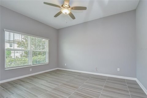 House in Lutz, Florida 4 bedrooms, 255.48 sq.m. № 2222680 - photo 13