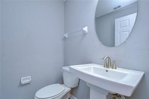 House in Lutz, Florida 4 bedrooms, 255.48 sq.m. № 2222680 - photo 18