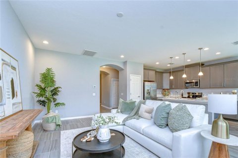 House in Lutz, Florida 4 bedrooms, 255.48 sq.m. № 2222680 - photo 23