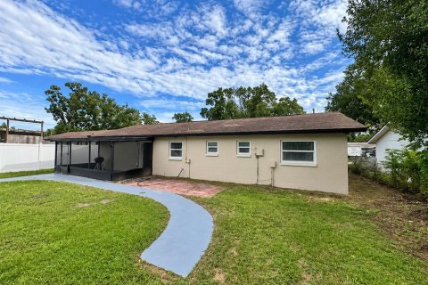 Villa ou maison à louer à Tampa, Floride: 4 chambres, 125.98 m2 № 2411392 - photo 14