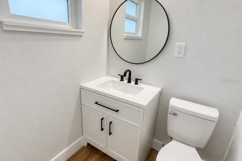 Villa ou maison à louer à Tampa, Floride: 4 chambres, 125.98 m2 № 2411392 - photo 12