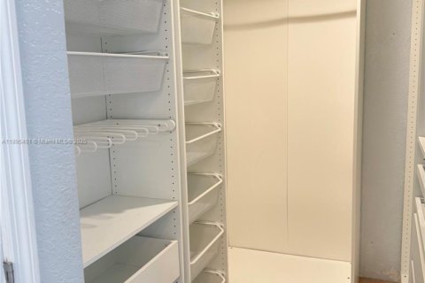 Купить таунхаус в Хайалиа, Флорида 3 спальни, 146.97м2, № 1950216 - фото 23