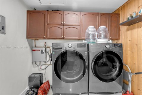 Купить виллу или дом в Майами, Флорида 3 спальни, 180.88м2, № 2051122 - фото 24