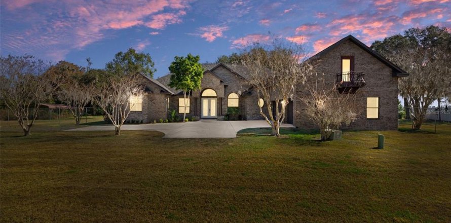 Villa ou maison à Lake Wales, Floride 5 chambres, 291.62 m2 № 2201217
