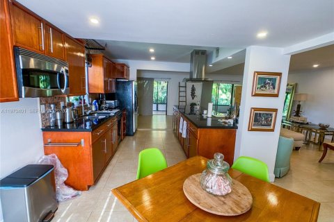 Adosado en alquiler en Plantation, Florida, 3 dormitorios, 201.6 m2 № 2032058 - foto 10