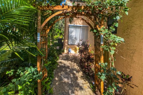 Adosado en alquiler en Plantation, Florida, 3 dormitorios, 201.6 m2 № 2032058 - foto 2