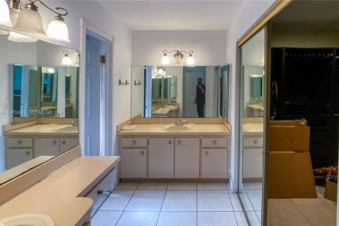 Adosado en alquiler en Plantation, Florida, 3 dormitorios, 201.6 m2 № 2032058 - foto 25