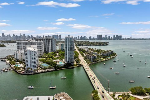 Купить кондоминиум в Майами-Бич, Флорида 2 спальни, 81.75м2, № 1950663 - фото 4