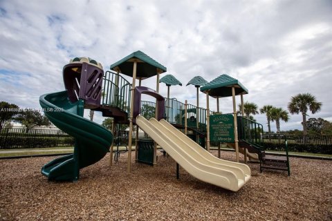 Villa ou maison à louer à Coral Springs, Floride: 4 chambres, 123.93 m2 № 1968505 - photo 25