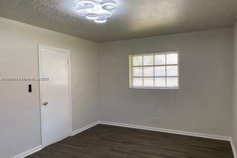 Villa ou maison à louer à Coral Springs, Floride: 4 chambres, 123.93 m2 № 1968505 - photo 16