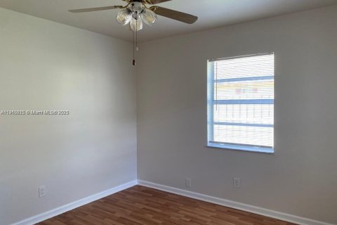 Villa ou maison à louer à Coral Springs, Floride: 4 chambres, 123.93 m2 № 1968505 - photo 23