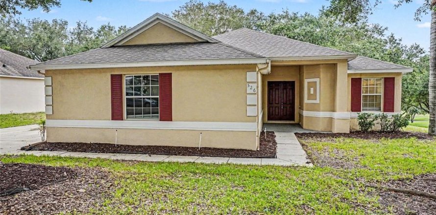 House in Apopka, Florida 3 bedrooms, 220.46 sq.m. № 2197277