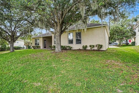 House in Apopka, Florida 3 bedrooms, 220.46 sq.m. № 2197277 - photo 23