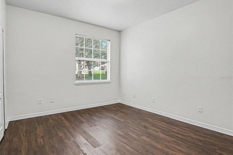 House in Apopka, Florida 3 bedrooms, 220.46 sq.m. № 2197277 - photo 12