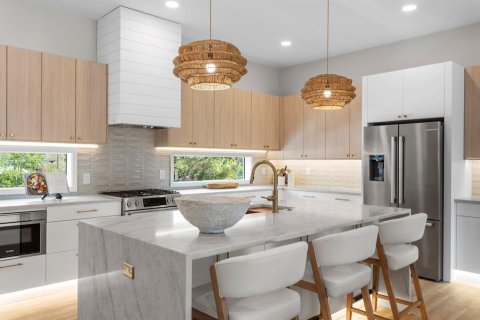 Adosado en venta en Tampa, Florida, 4 dormitorios, 279.73 m2 № 2195834 - foto 10