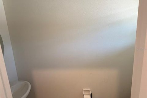 Adosado en alquiler en Sarasota, Florida, 3 dormitorios, 168.99 m2 № 2097646 - foto 4