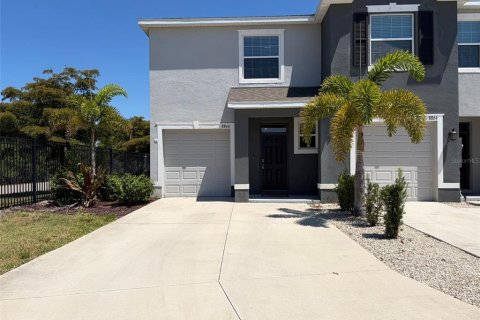 Adosado en Sarasota, Florida 3 dormitorios, 168.99 m2 № 2097646