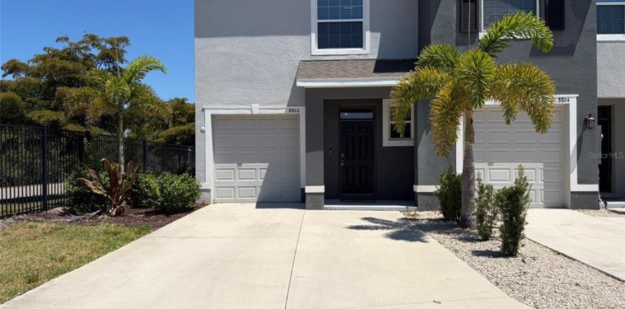 Adosado en Sarasota, Florida 3 dormitorios, 168.99 m2 № 2097646