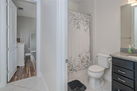 House in North Port, Florida 3 bedrooms, 153.75 sq.m. № 2238332 - photo 28