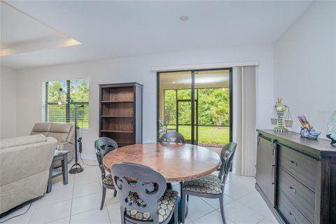 House in North Port, Florida 3 bedrooms, 153.75 sq.m. № 2238332 - photo 24