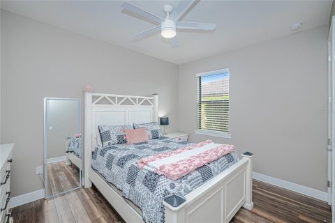 House in North Port, Florida 3 bedrooms, 153.75 sq.m. № 2238332 - photo 29
