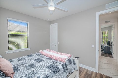 House in North Port, Florida 3 bedrooms, 153.75 sq.m. № 2238332 - photo 30