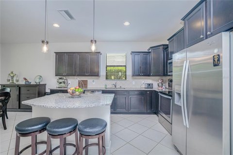 House in North Port, Florida 3 bedrooms, 153.75 sq.m. № 2238332 - photo 5