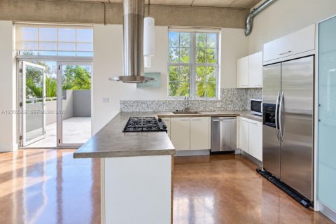 Copropriété à louer à Fort Lauderdale, Floride: 1 chambre, 99.78 m2 № 2409419 - photo 6