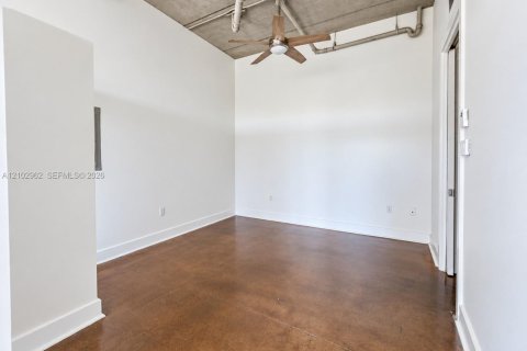 Copropriété à louer à Fort Lauderdale, Floride: 1 chambre, 99.78 m2 № 2409419 - photo 8