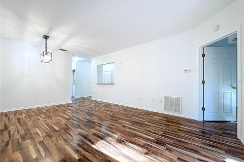 Copropriété à vendre à Riverview, Floride: 3 chambres, 106.93 m2 № 1869645 - photo 13