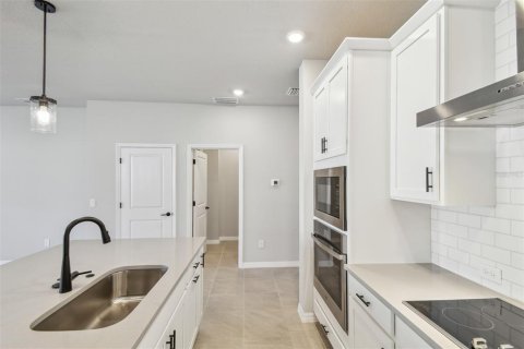 Villa ou maison à vendre à Mount Dora, Floride: 3 chambres, 181.44 m2 № 1745173 - photo 10