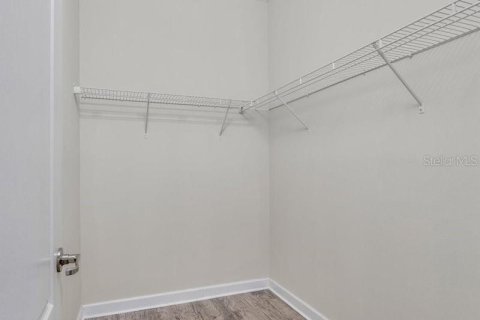 House in Orlando, Florida 4 bedrooms, 188.31 sq.m. № 1837032 - photo 18