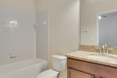 House in Orlando, Florida 4 bedrooms, 188.31 sq.m. № 1837032 - photo 12