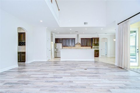 House in Fish Hawk, Florida 4 bedrooms, 275.83 sq.m. № 1849408 - photo 18