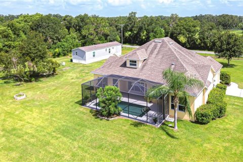 House in Fish Hawk, Florida 4 bedrooms, 275.83 sq.m. № 1849408 - photo 3