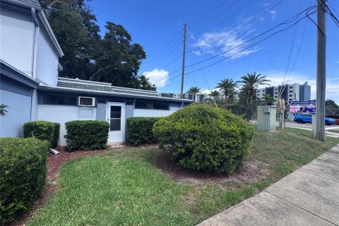 Copropriété à vendre à Clearwater, Floride: 2 chambres, 90.12 m2 № 2231656 - photo 26