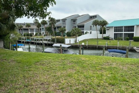 Condo in Sarasota, Florida, 2 bedrooms  № 1046372 - photo 16