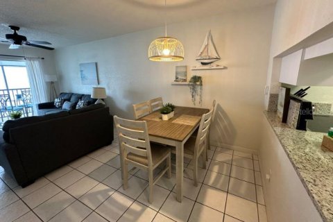 Condo in Sarasota, Florida, 2 bedrooms  № 1046372 - photo 5